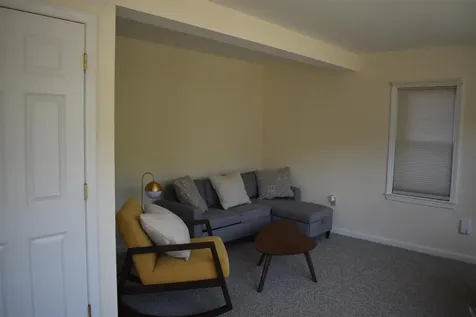 11 Creighton Street Newmarket NH 03857