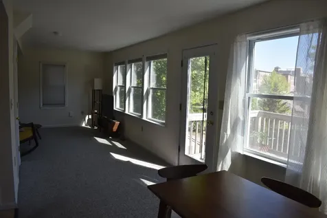 11 Creighton Street Newmarket NH 03857