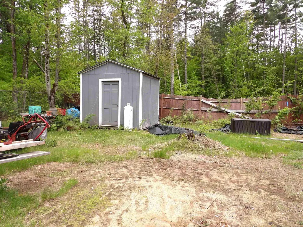 22 Morrill Hill Road Andover NH 03216