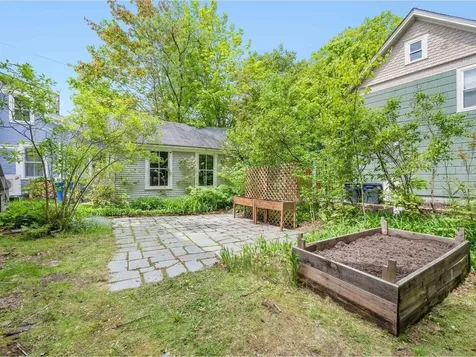 27 Ridge Street Montpelier VT 05602