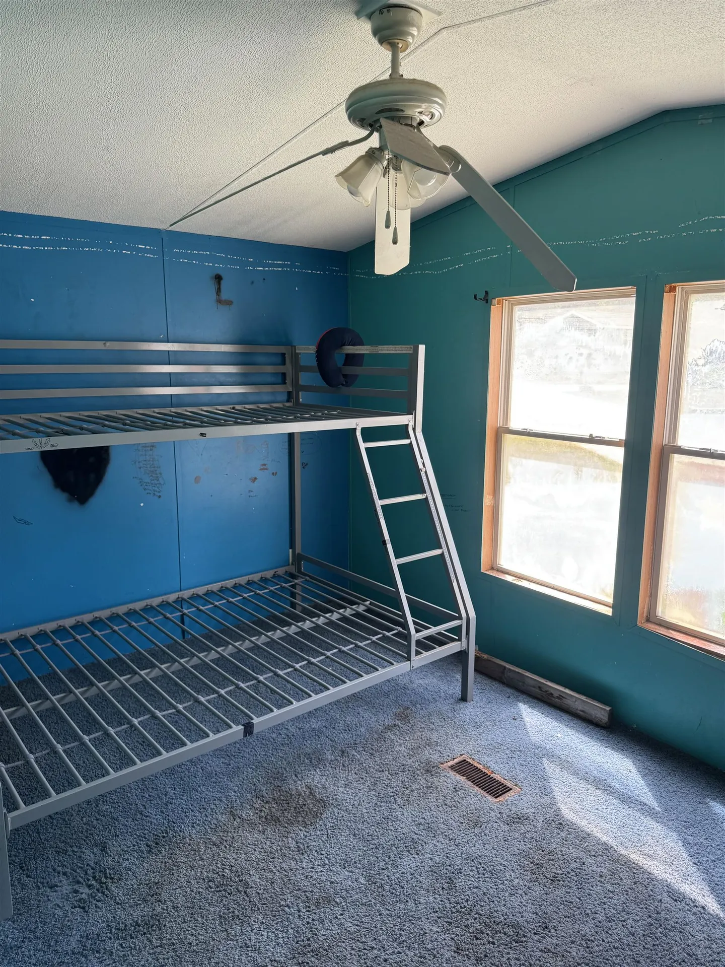 3 Gateway Drive Hinsdale NH 03451