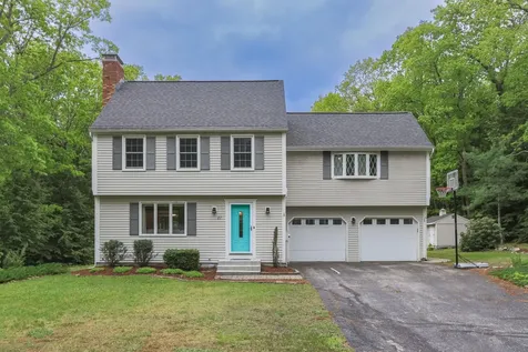 27 Grafton Drive Bedford NH 03110