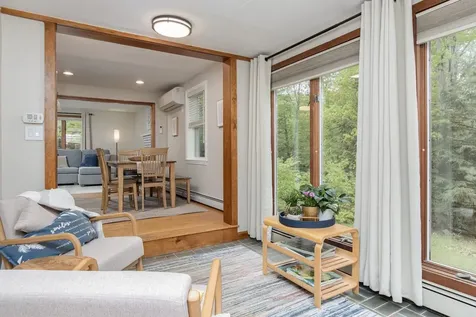 27 Grafton Drive Bedford NH 03110