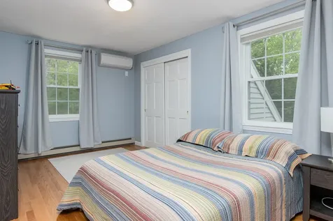 27 Grafton Drive Bedford NH 03110