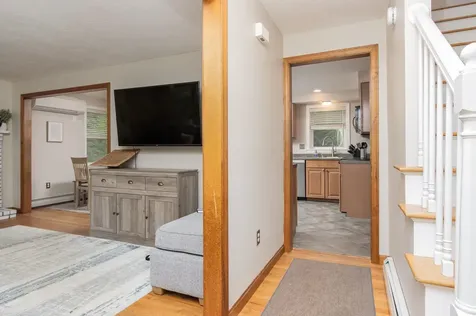 27 Grafton Drive Bedford NH 03110