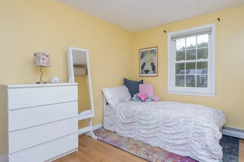 27 Grafton Drive Bedford NH 03110