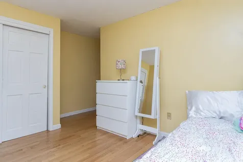 27 Grafton Drive Bedford NH 03110