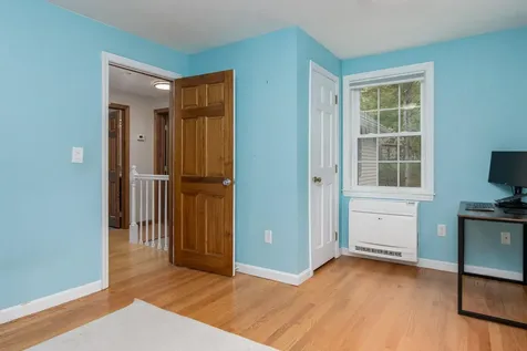 27 Grafton Drive Bedford NH 03110