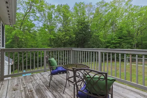 27 Grafton Drive Bedford NH 03110