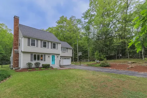 27 Grafton Drive Bedford NH 03110