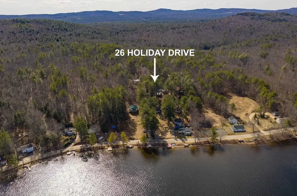 26 Holiday Drive Gilmanton NH 03237