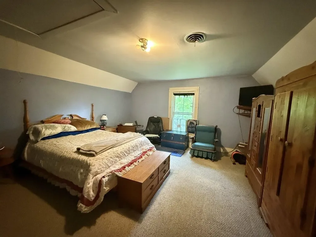 186 North Street New Haven VT 05472