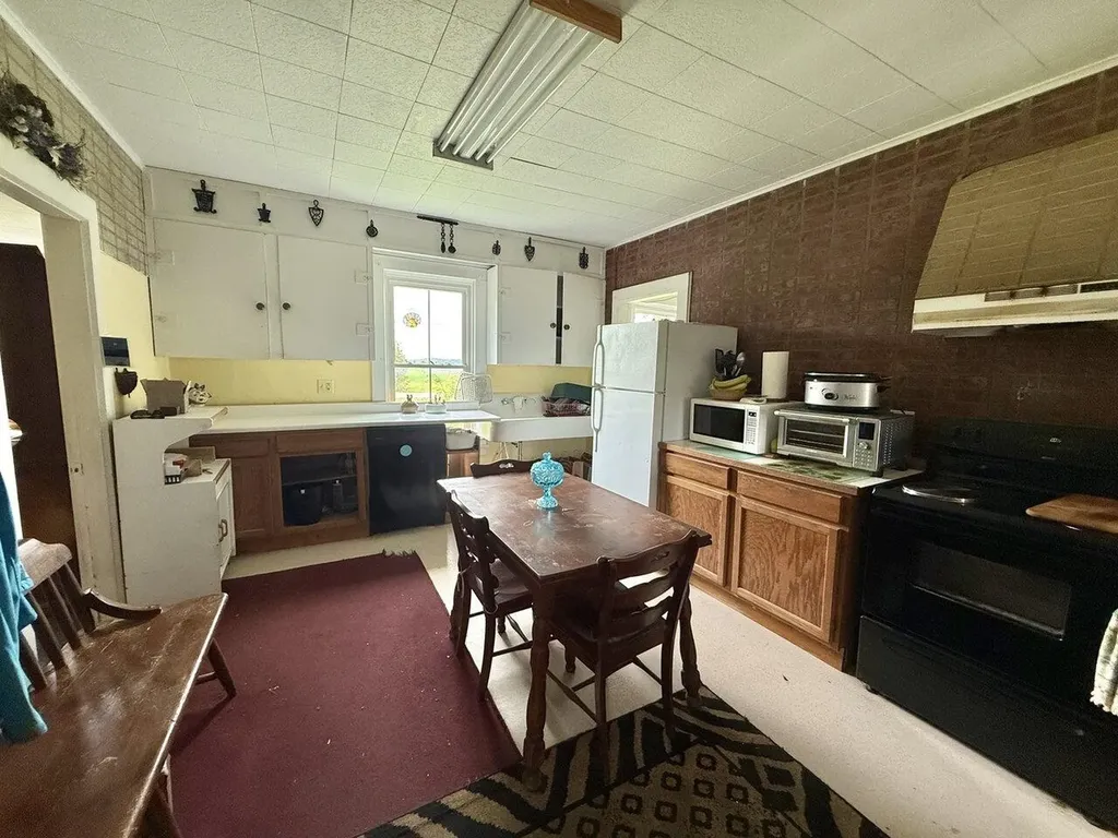 186 North Street New Haven VT 05472