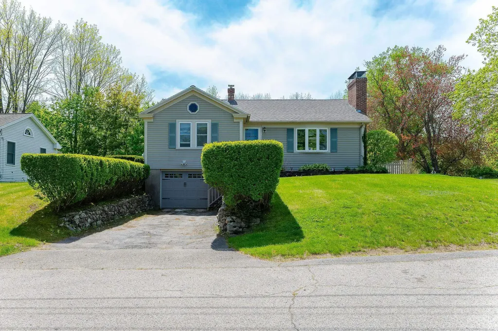 5 Nash Parkway Somersworth NH 03878