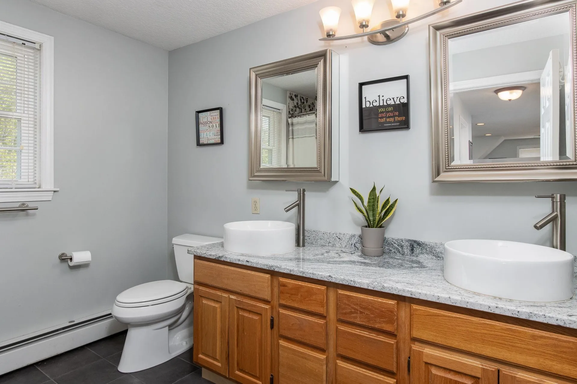 5 Heidi Lane Bow NH 03304