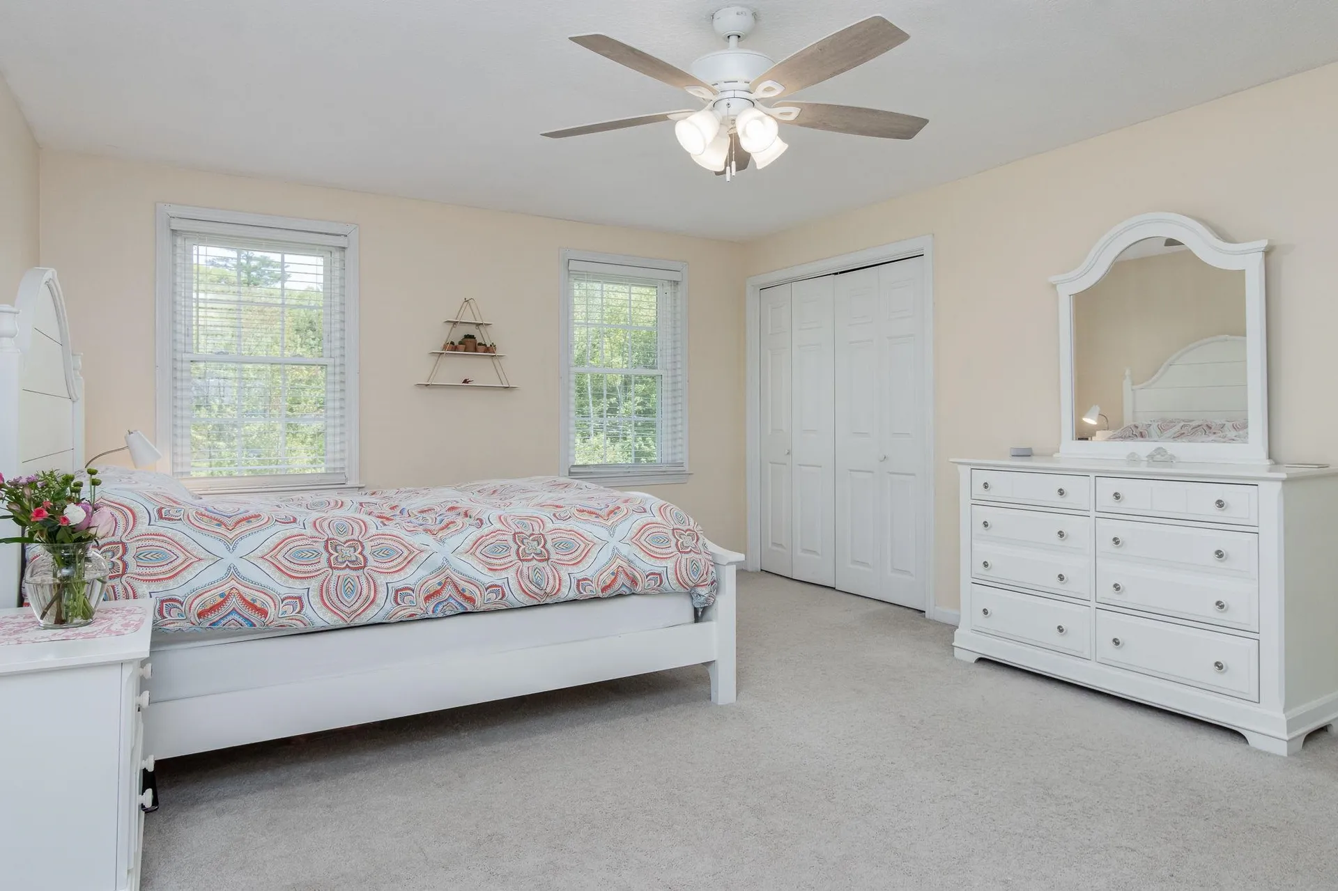 5 Heidi Lane Bow NH 03304