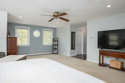 5 Heidi Lane Bow NH 03304