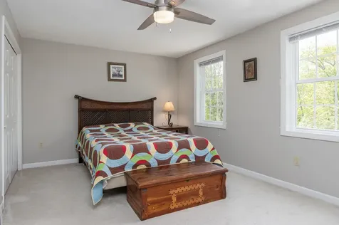 5 Heidi Lane Bow NH 03304