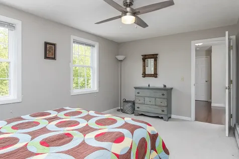 5 Heidi Lane Bow NH 03304