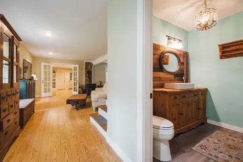16 Miller Lane Newfane VT 05345