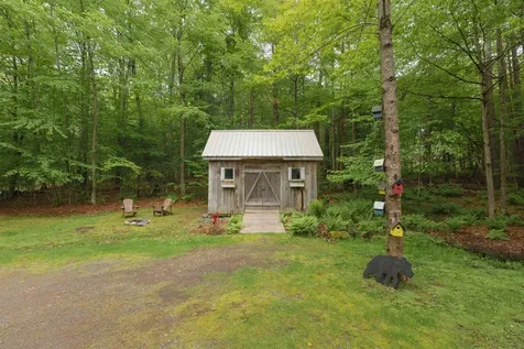 16 Miller Lane Newfane VT 05345