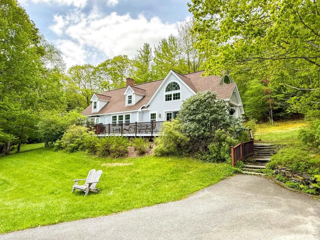 14 Maries Way Lebanon NH 03766
