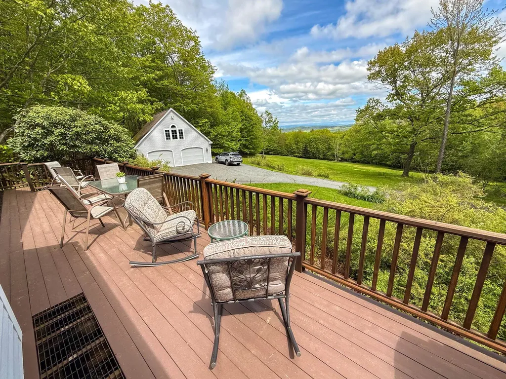 14 Maries Way Lebanon NH 03766