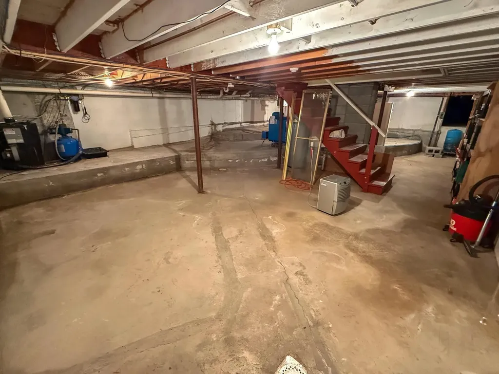 14 Maries Way Lebanon NH 03766