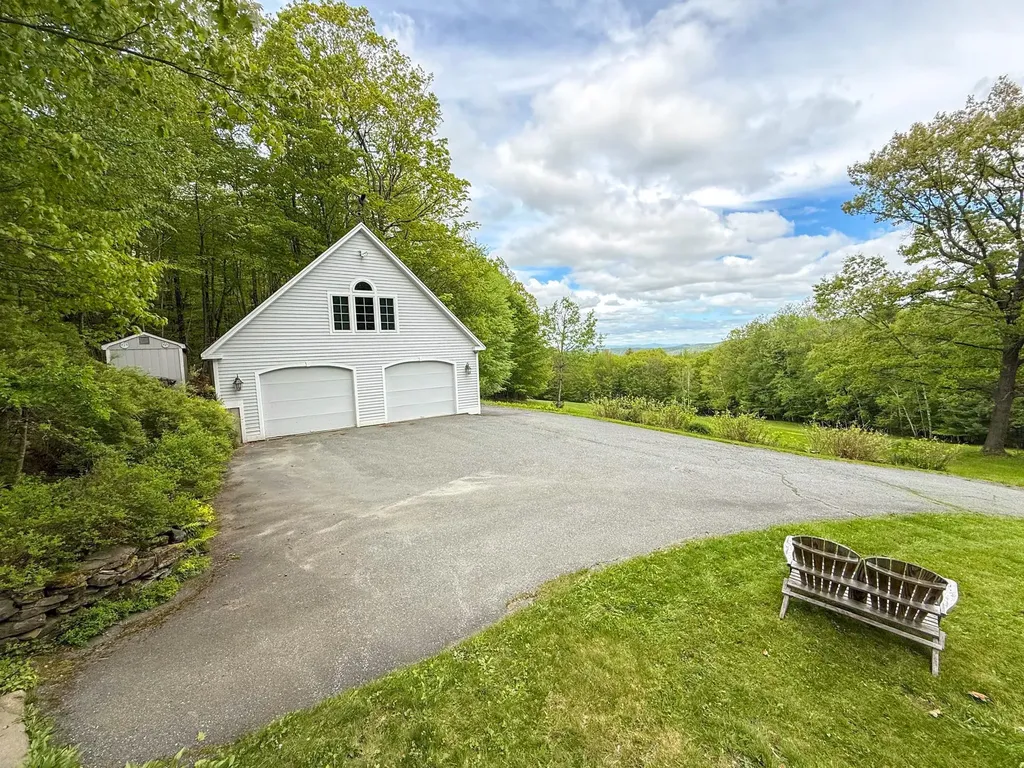 14 Maries Way Lebanon NH 03766