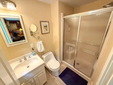 14 Maries Way Lebanon NH 03766