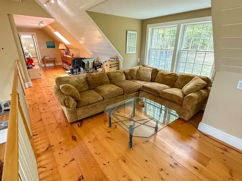 14 Maries Way Lebanon NH 03766