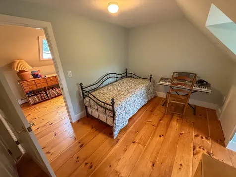 14 Maries Way Lebanon NH 03766