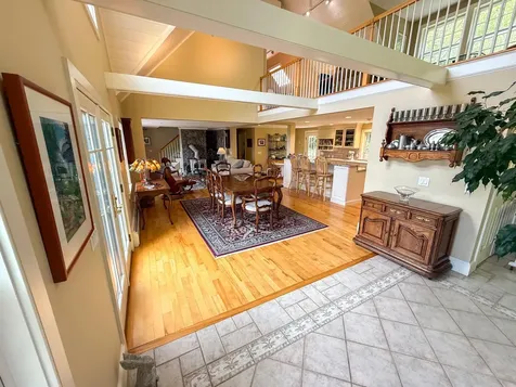 14 Maries Way Lebanon NH 03766