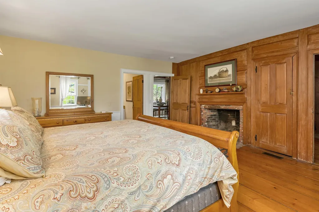 74 Bartlett Road Barnstead NH 03225