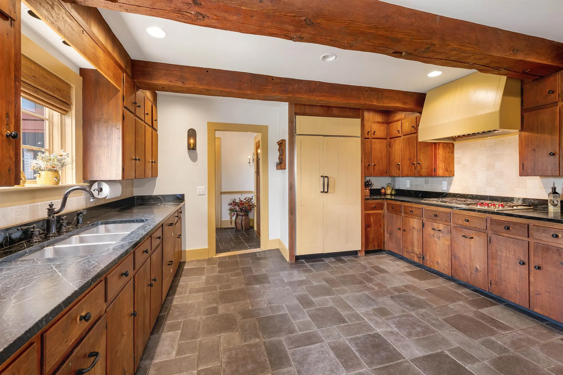 74 Bartlett Road Barnstead NH 03225