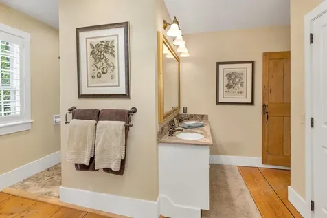 74 Bartlett Road Barnstead NH 03225