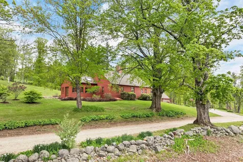 74 Bartlett Road Barnstead NH 03225