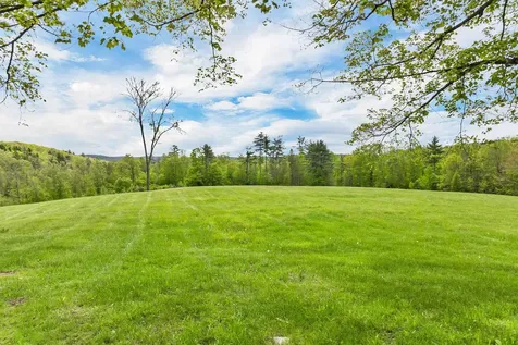 74 Bartlett Road Barnstead NH 03225