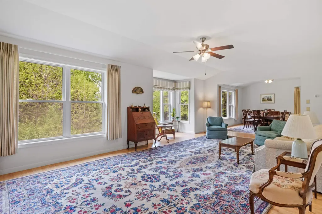 154 Bell Road Plymouth NH 03264