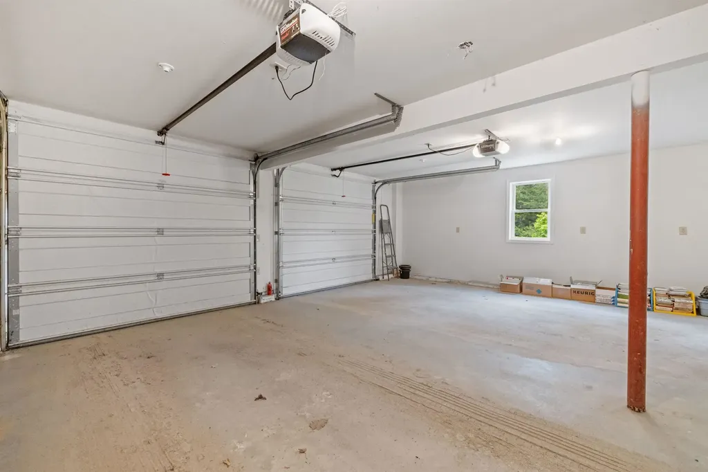 154 Bell Road Plymouth NH 03264