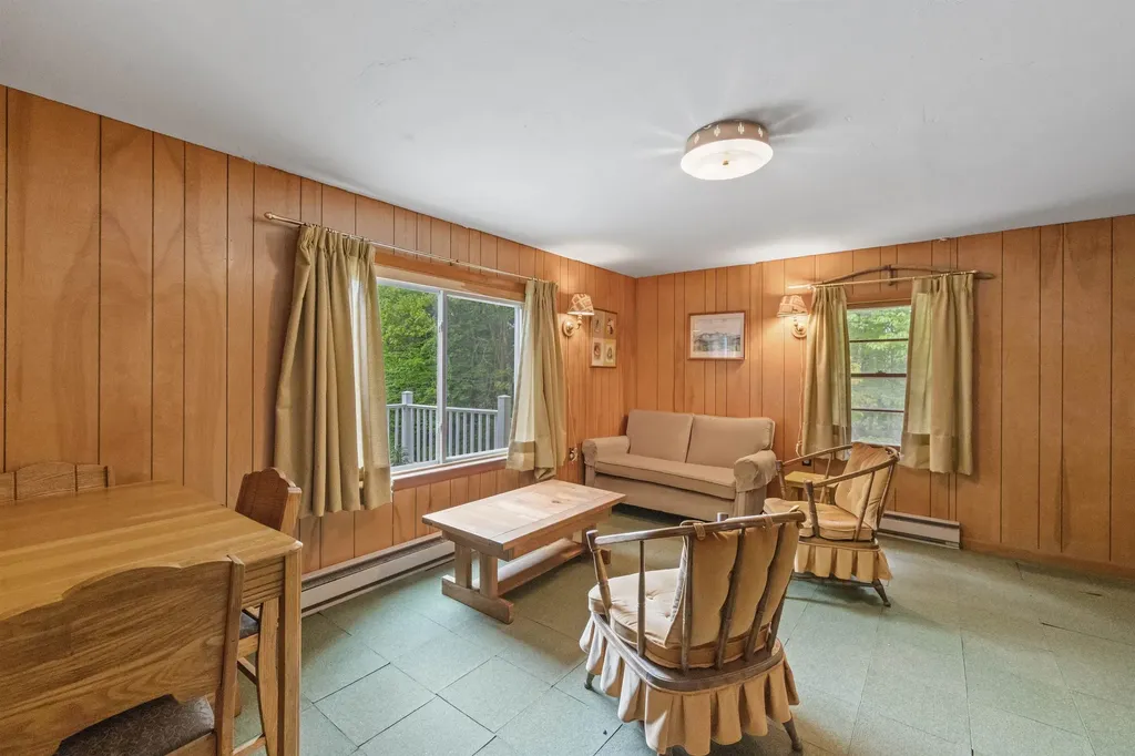 154 Bell Road Plymouth NH 03264