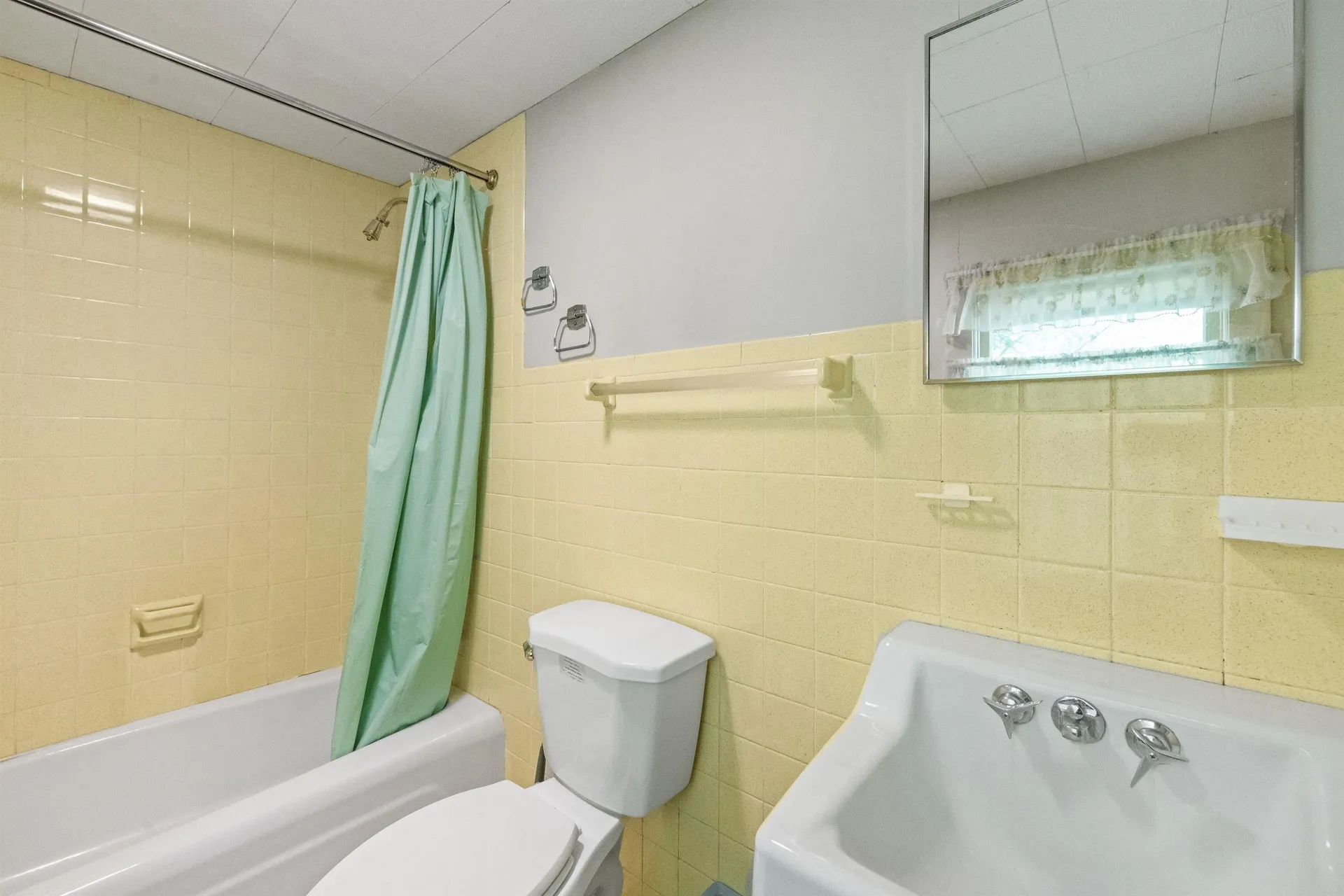 154 Bell Road Plymouth NH 03264