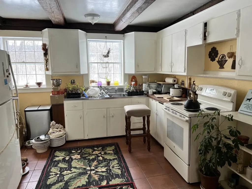 44 Watershed Road Bethel VT 05032