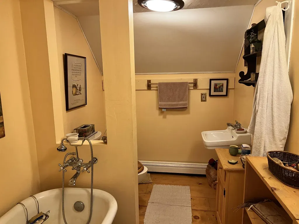 44 Watershed Road Bethel VT 05032