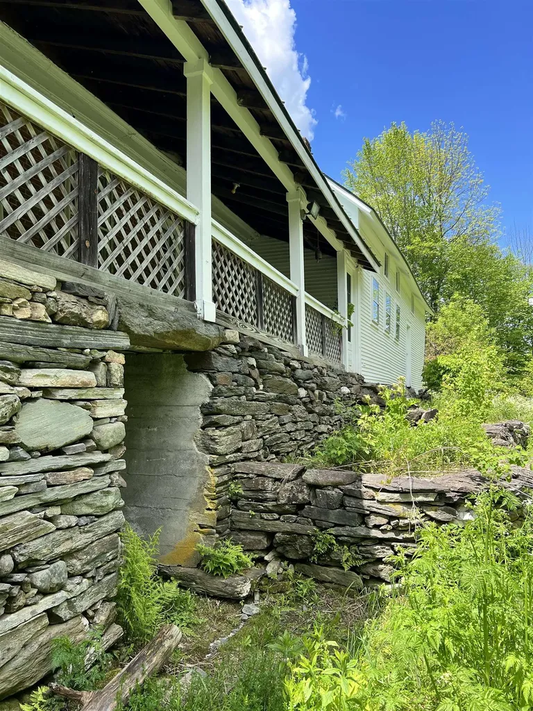 44 Watershed Road Bethel VT 05032