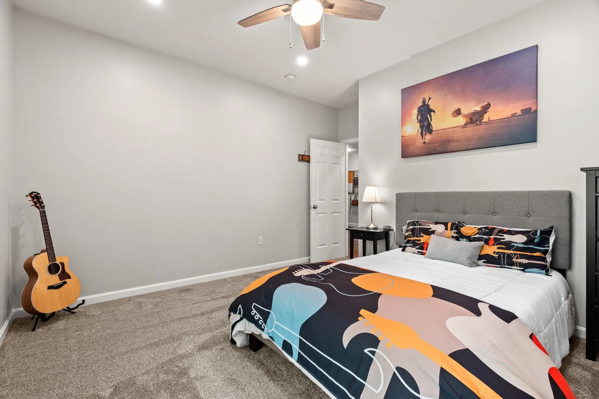 7 Danbury Court Londonderry NH 03053