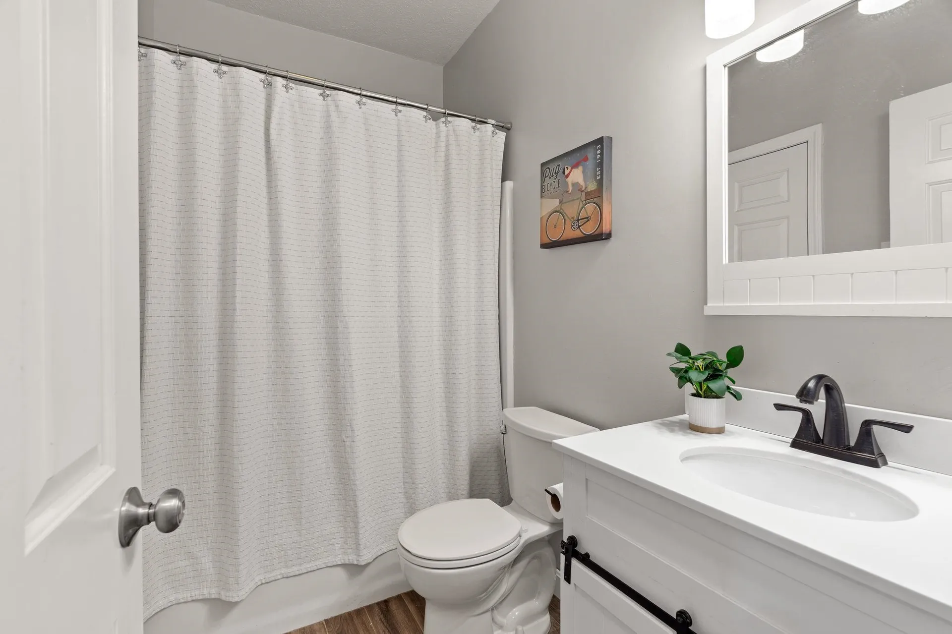 7 Danbury Court Londonderry NH 03053
