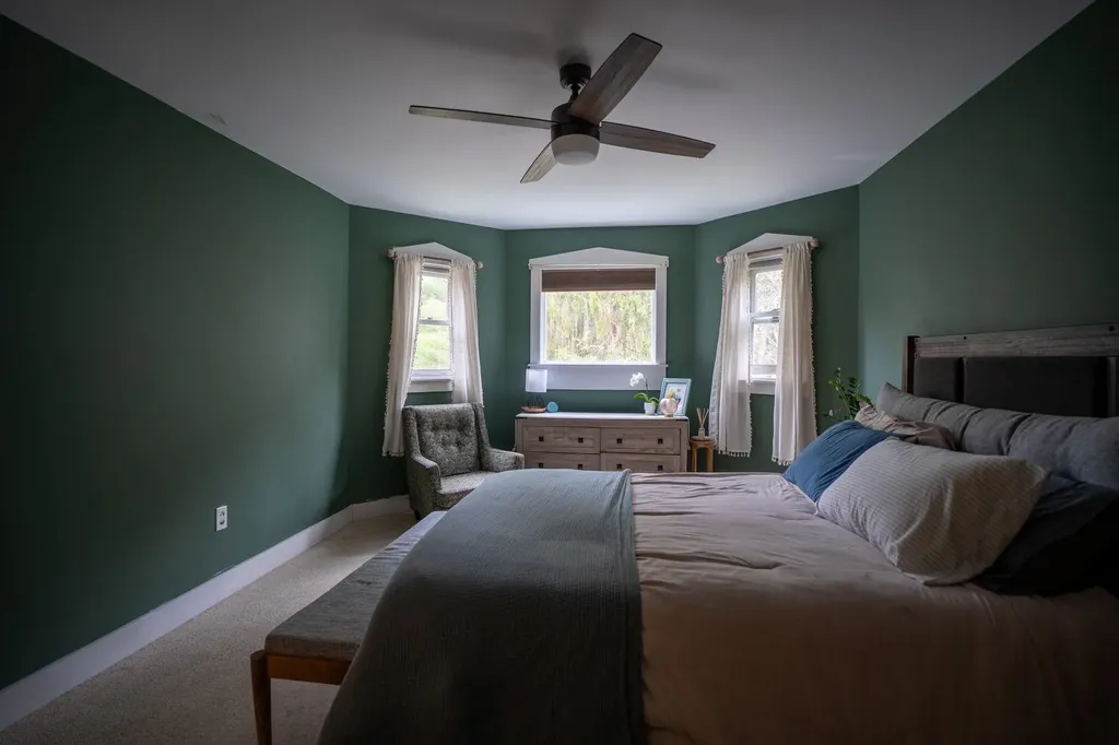 421 Farmer Drive St. Johnsbury VT 05819