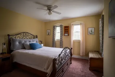 421 Farmer Drive St. Johnsbury VT 05819