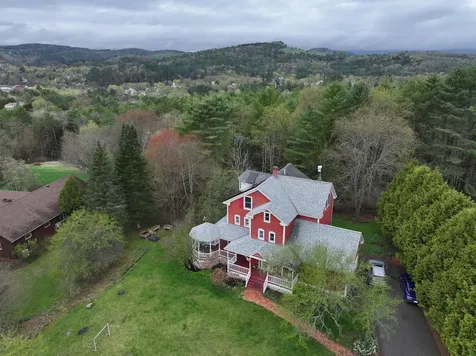 421 Farmer Drive St. Johnsbury VT 05819